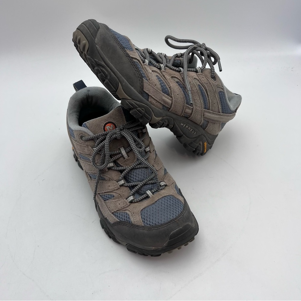 Merrell Women's Moab 3 Vent Hiking Shoe, Smoke, Women's 10 US